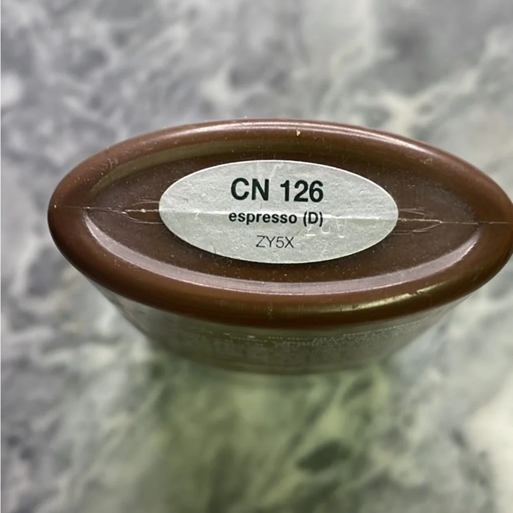 Clinique‎ Even Better Glow Foundation Espresso